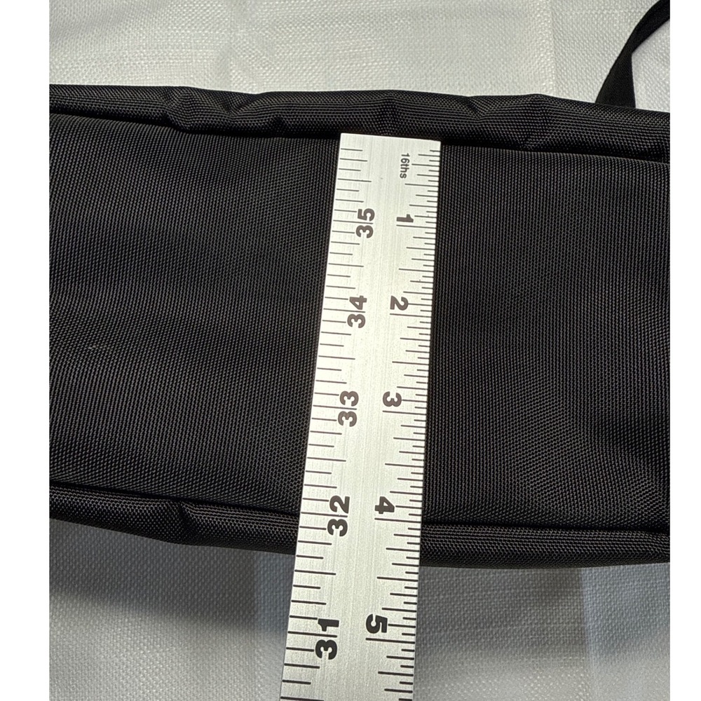 Travelon Anti-Theft Classic Messenger Bag Black Nylon Crossbody Travel Purse - Picture 6 of 9